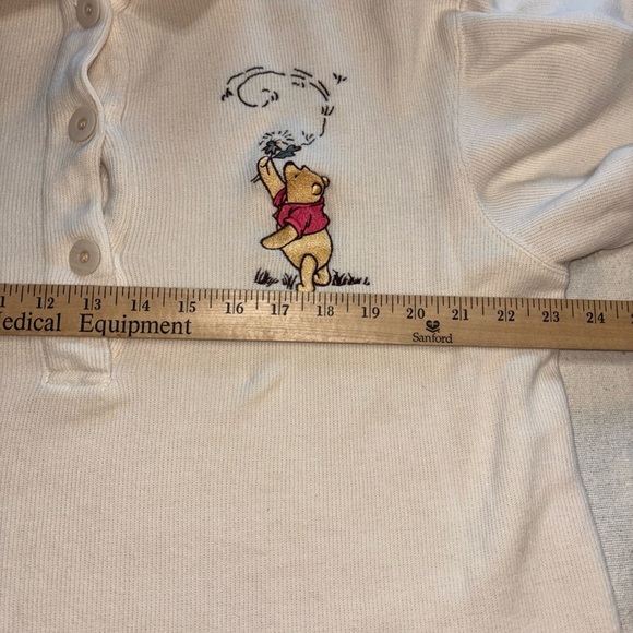 VTG‎ Disney Winnie The Pooh & Piglet Shirt Cream Embroidered Long Sleeve Waffle - Picture 8 of 9